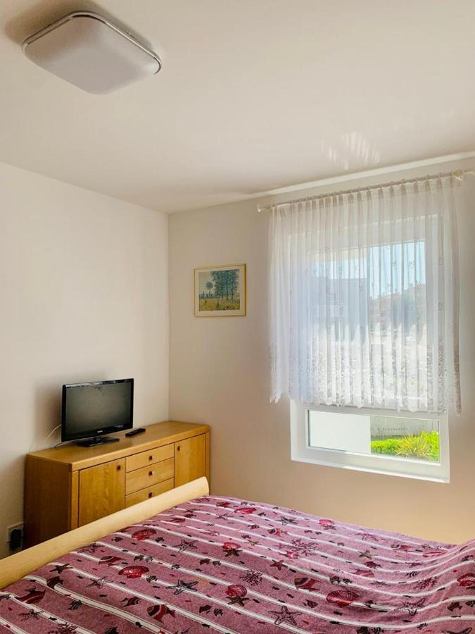 Apartment Alexandra Premantura Bagian luar foto