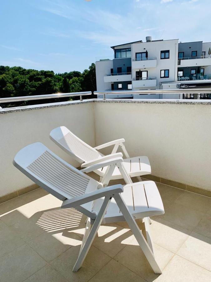 Apartment Alexandra Premantura Bagian luar foto