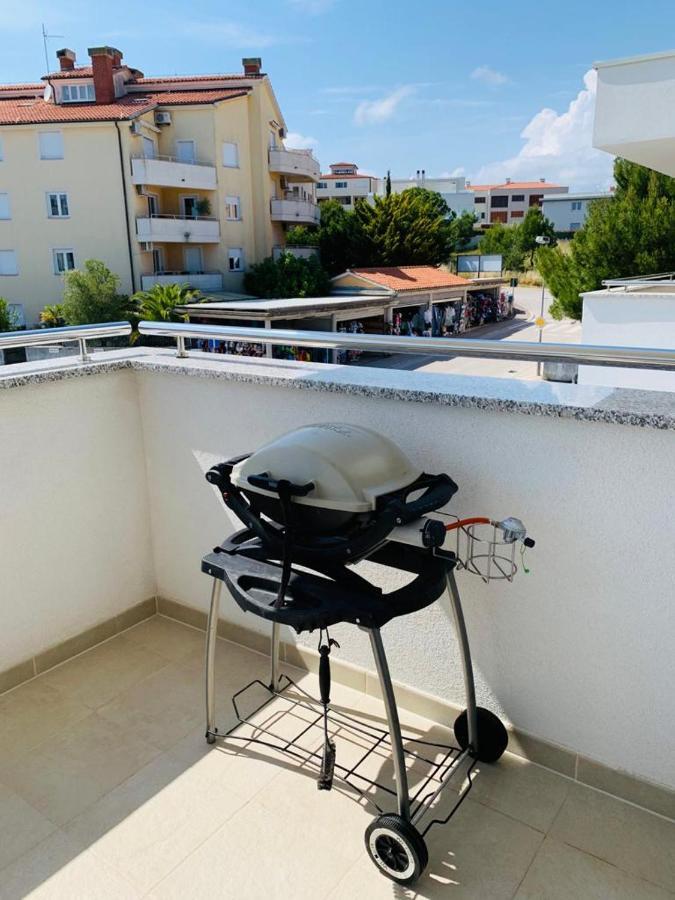 Apartment Alexandra Premantura Bagian luar foto